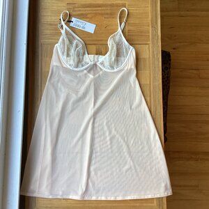 La Perla Camelia Babydoll Pale pink/Cream, Size 36B, NWT